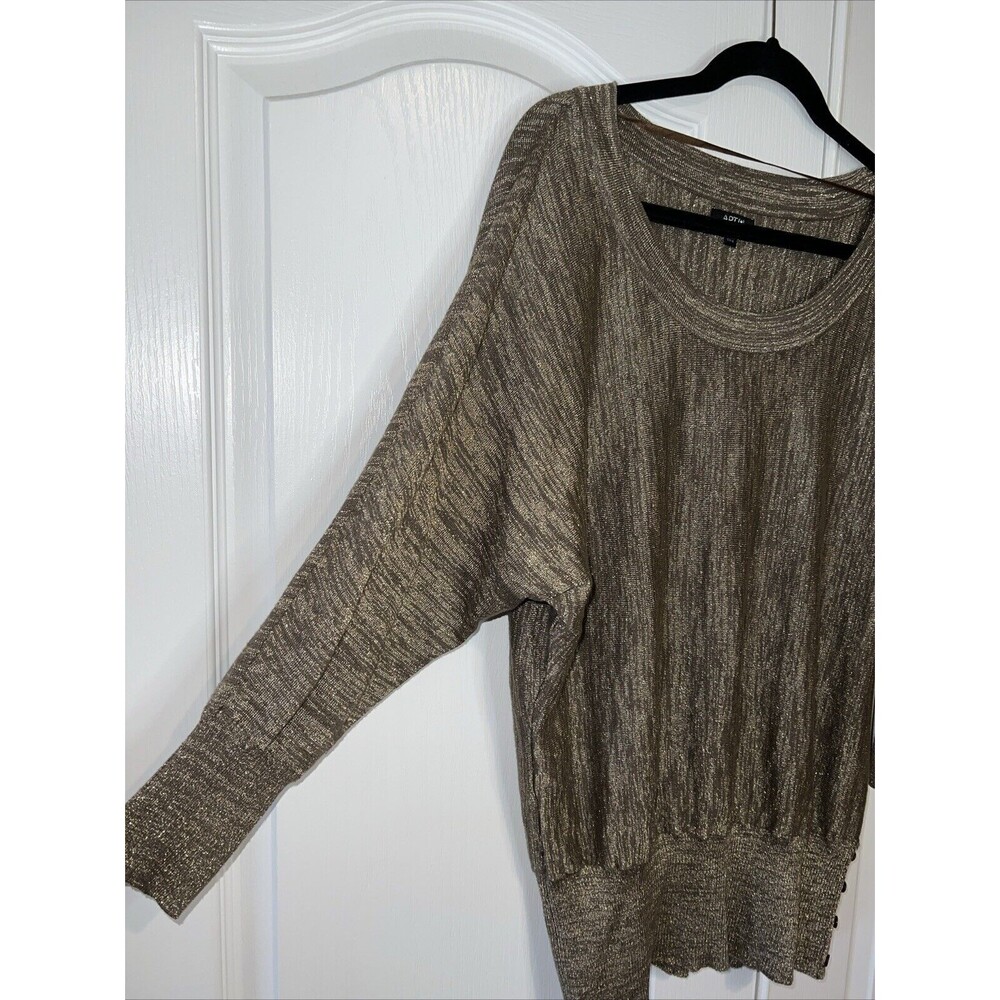APT. 9 Metallic Gold Beige 3/4 Sleeve Scoop Neck Women Top XL Lightweight Career - Picture 2 of 15